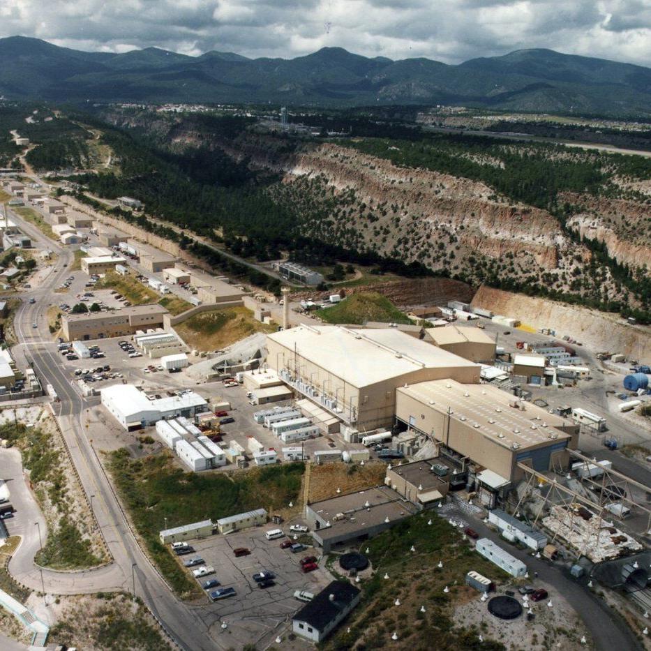 US energy department invites AI data center development at Los Alamos and other federal lands